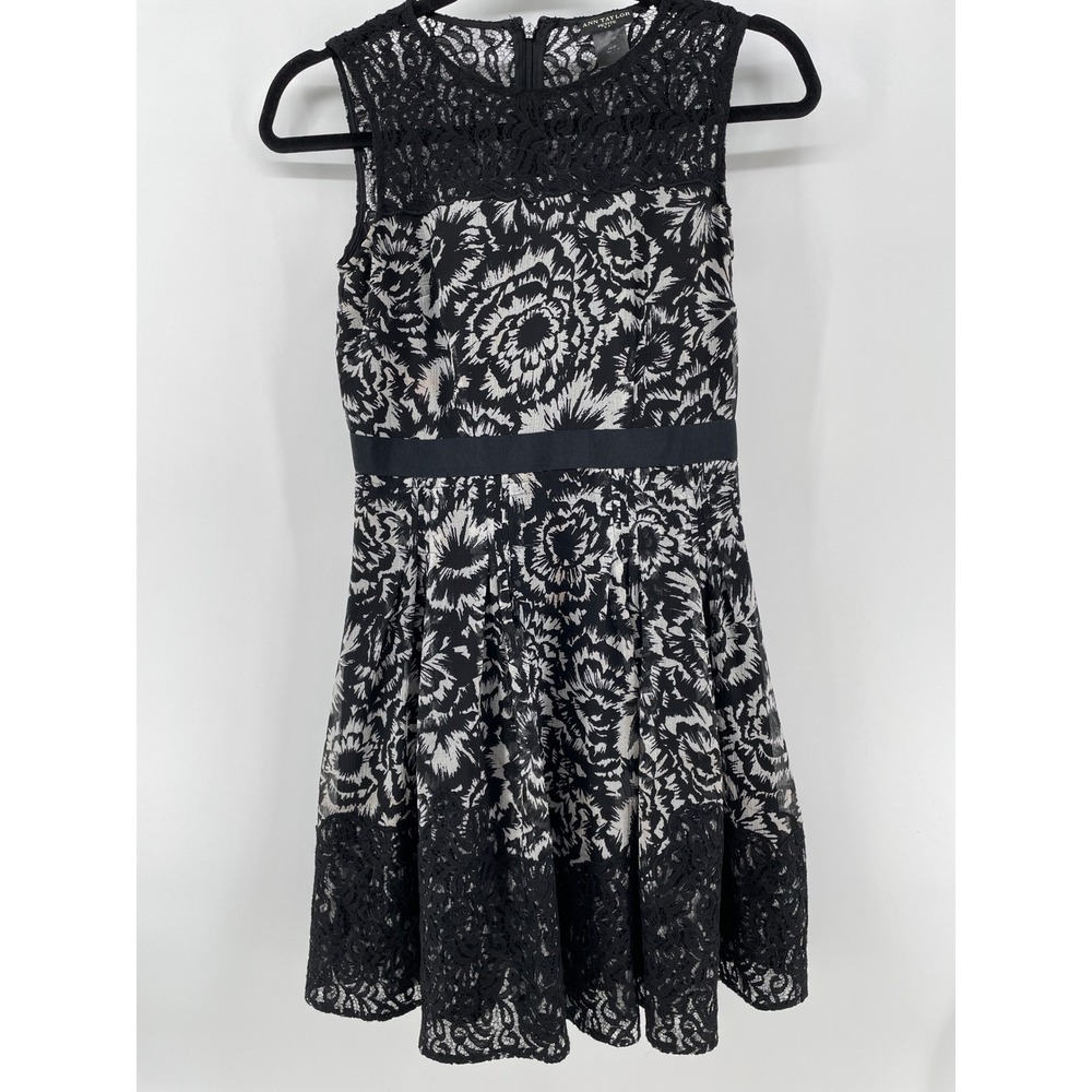 Ann Taylor Floral Lace Dress Womens 00P Black White Romantic Feminine Whimsigoth